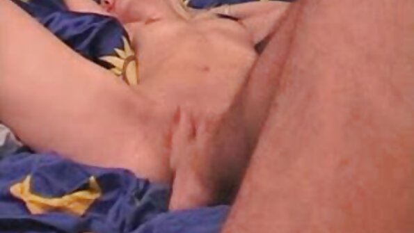 Bunica grăsime cele mai frumoase pizde din lume ei păsărică și devine degetul futut